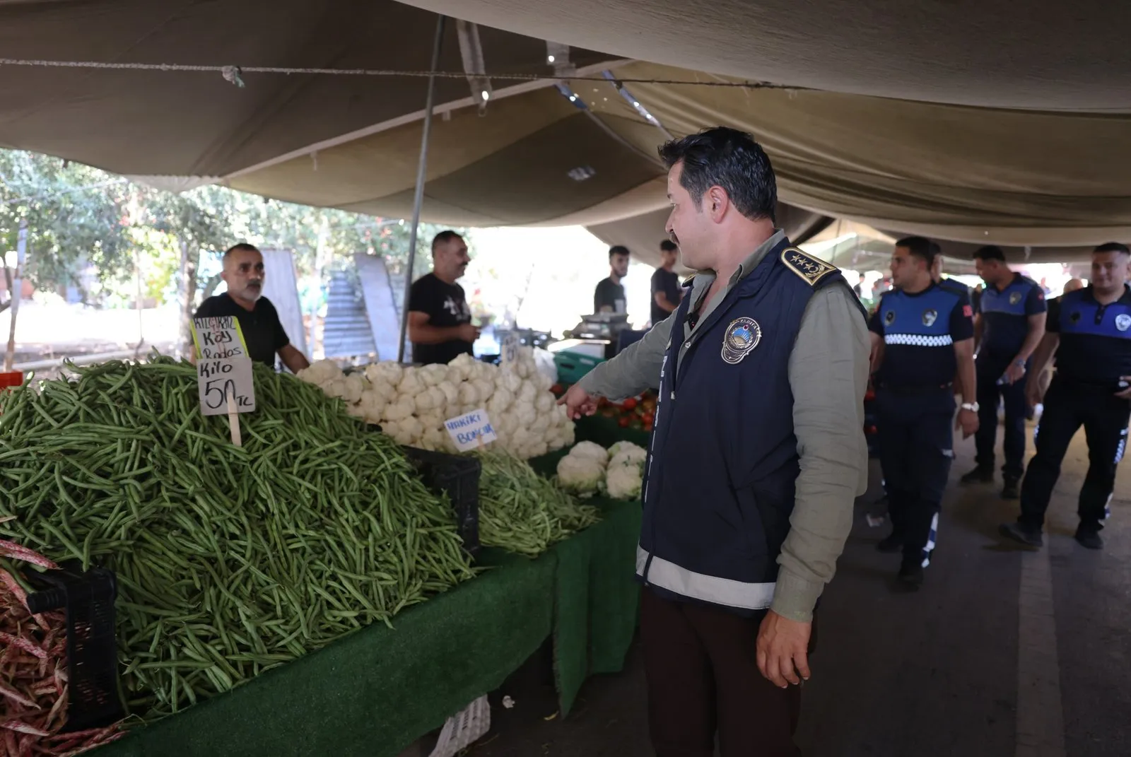 Toroslar Pazarlarında Tartı Kontrolü Denetimleri