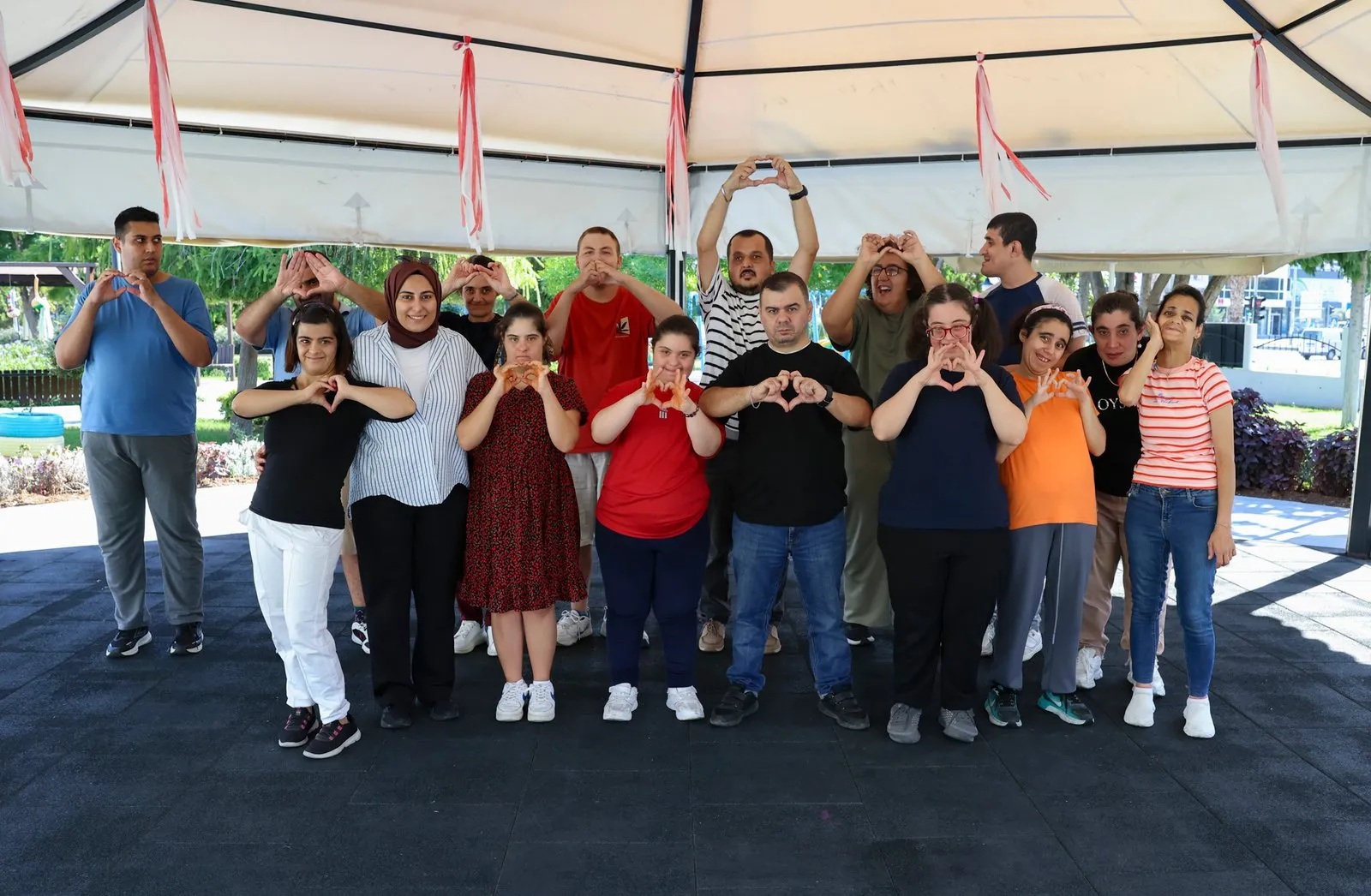Mersin Büyükşehir Özel Gereksinimli Bireylere Binlerce Hizmet Sundu